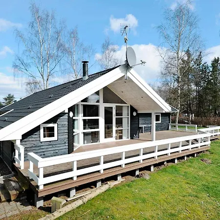 10 Person In Farvang-by Traum * Fårvang
