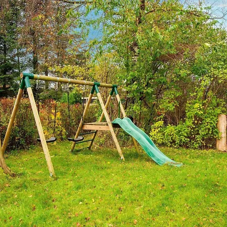10 Person In Farvang-by Traum *