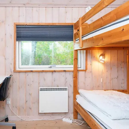 10 Person In Farvang-by Traum * Fårvang