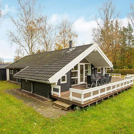 10 Person In Farvang-by Traum Semesterbostad